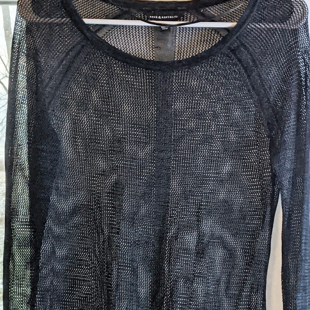 Rock Republic long sleeve mesh shirt small